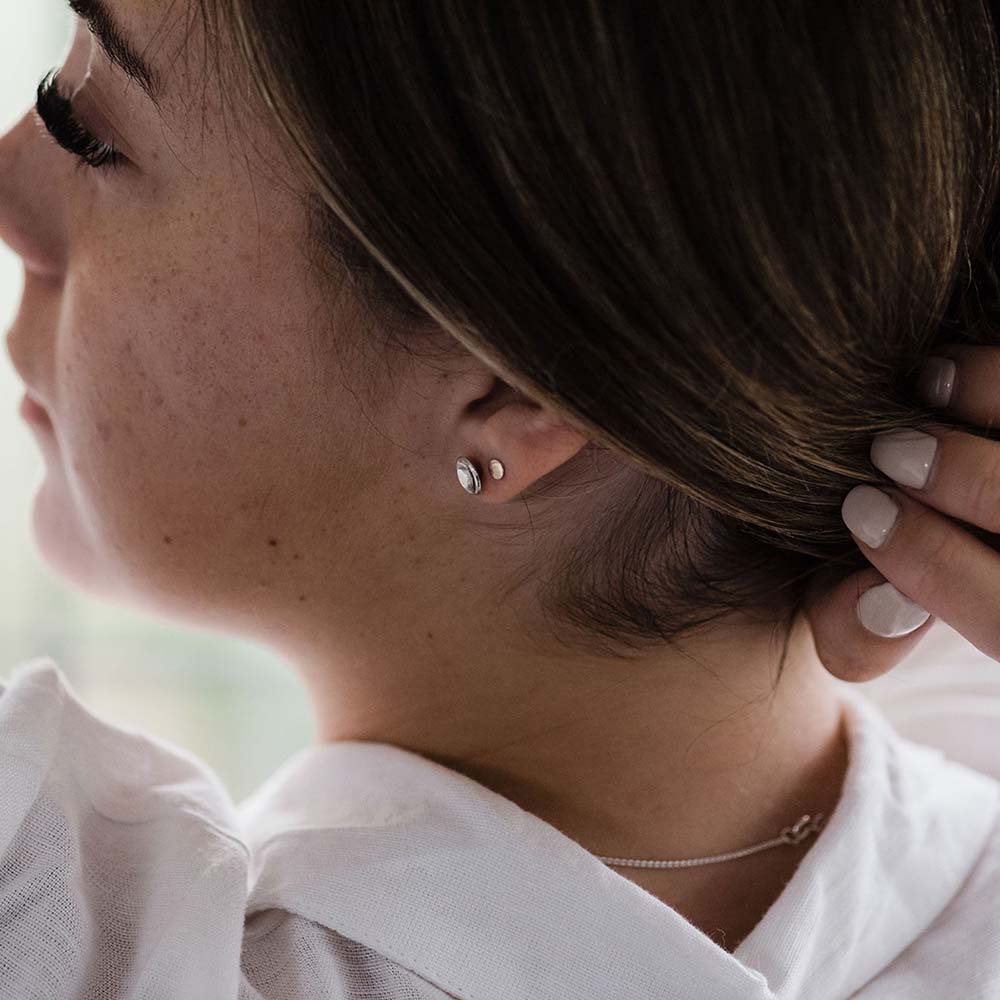 Siobhan Gold Disc Stud Earrings image 3