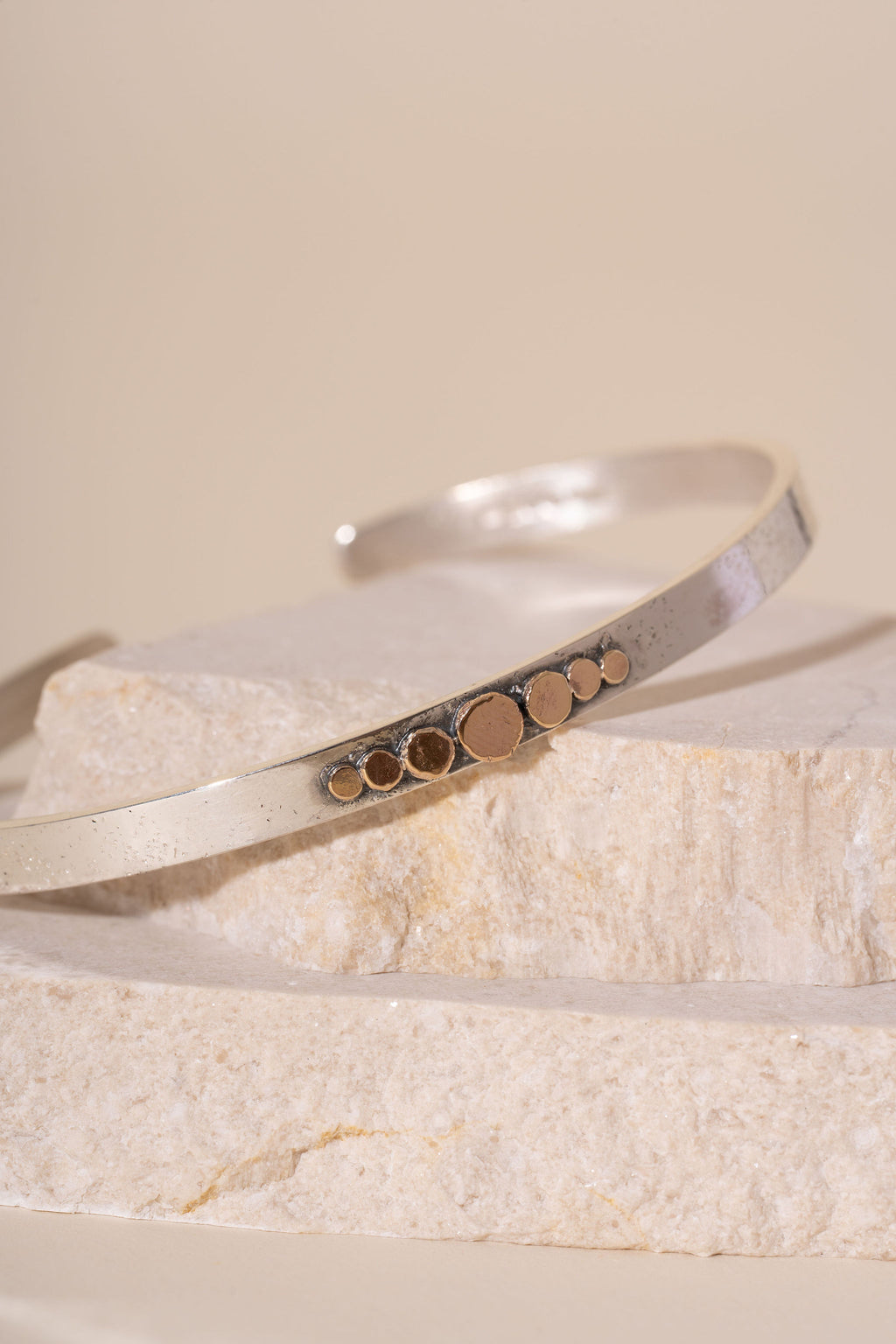 Siobhan Gold Bangle