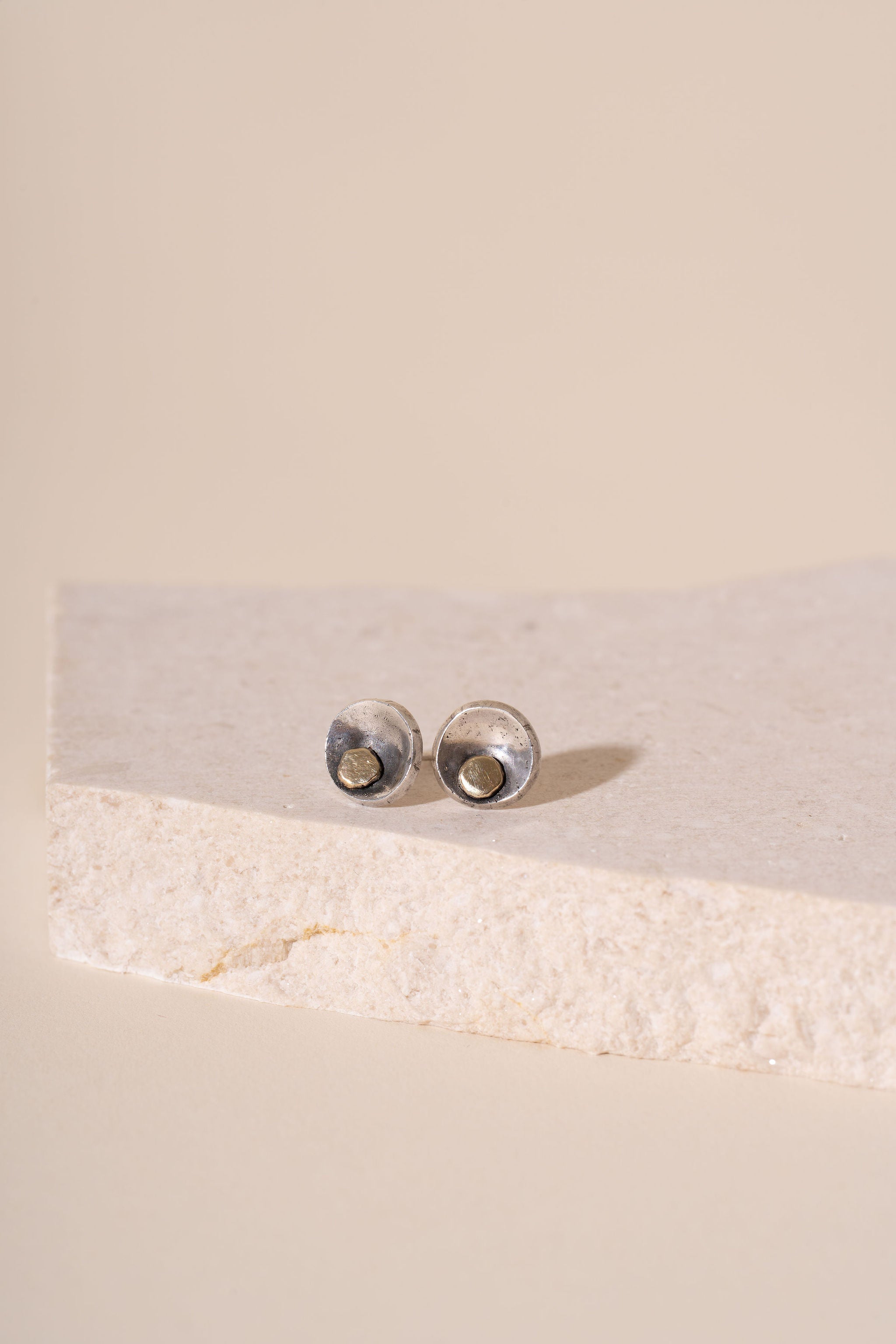 Siobhan Gold Disc Stud Earrings