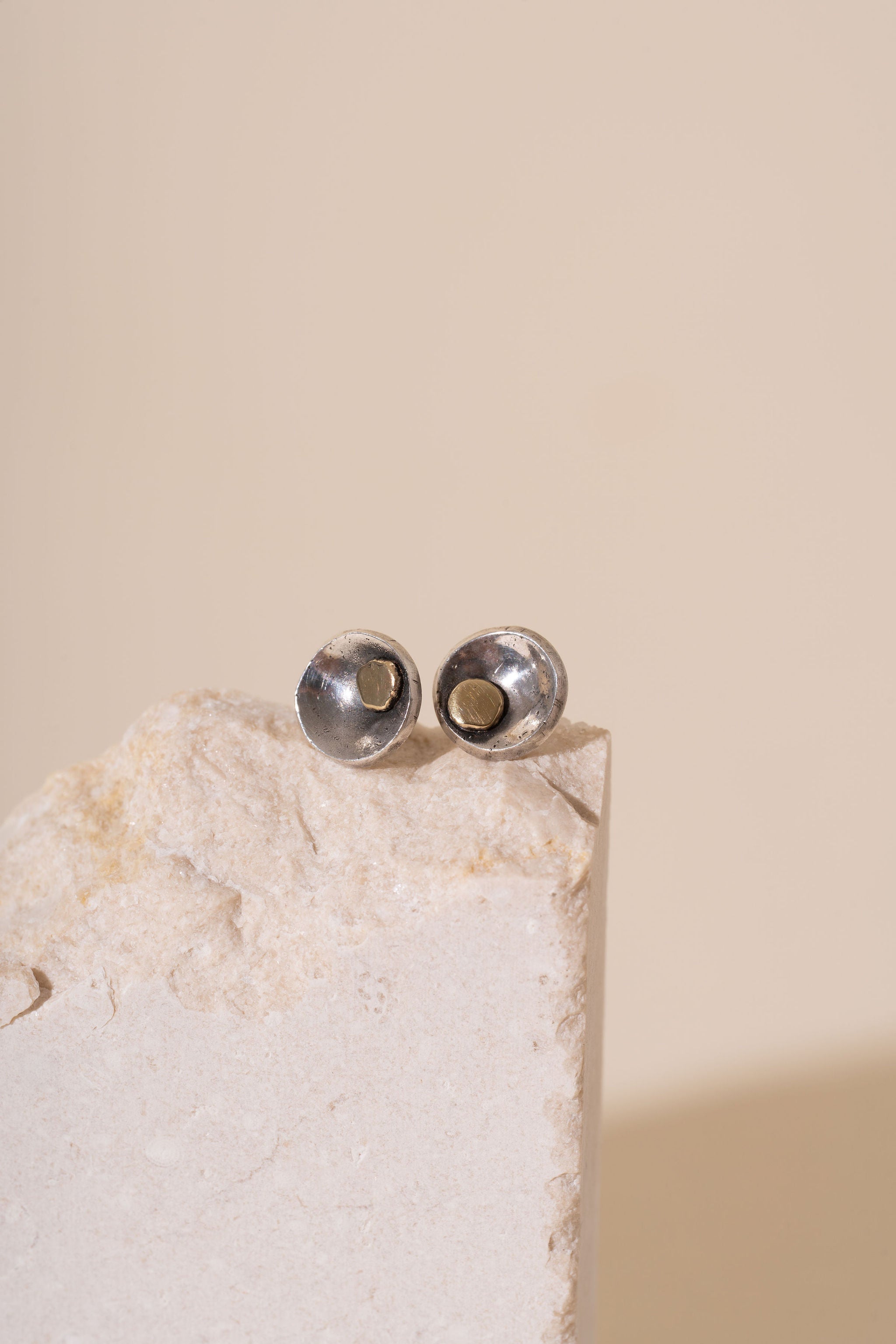 Siobhan Gold Disc Stud Earrings