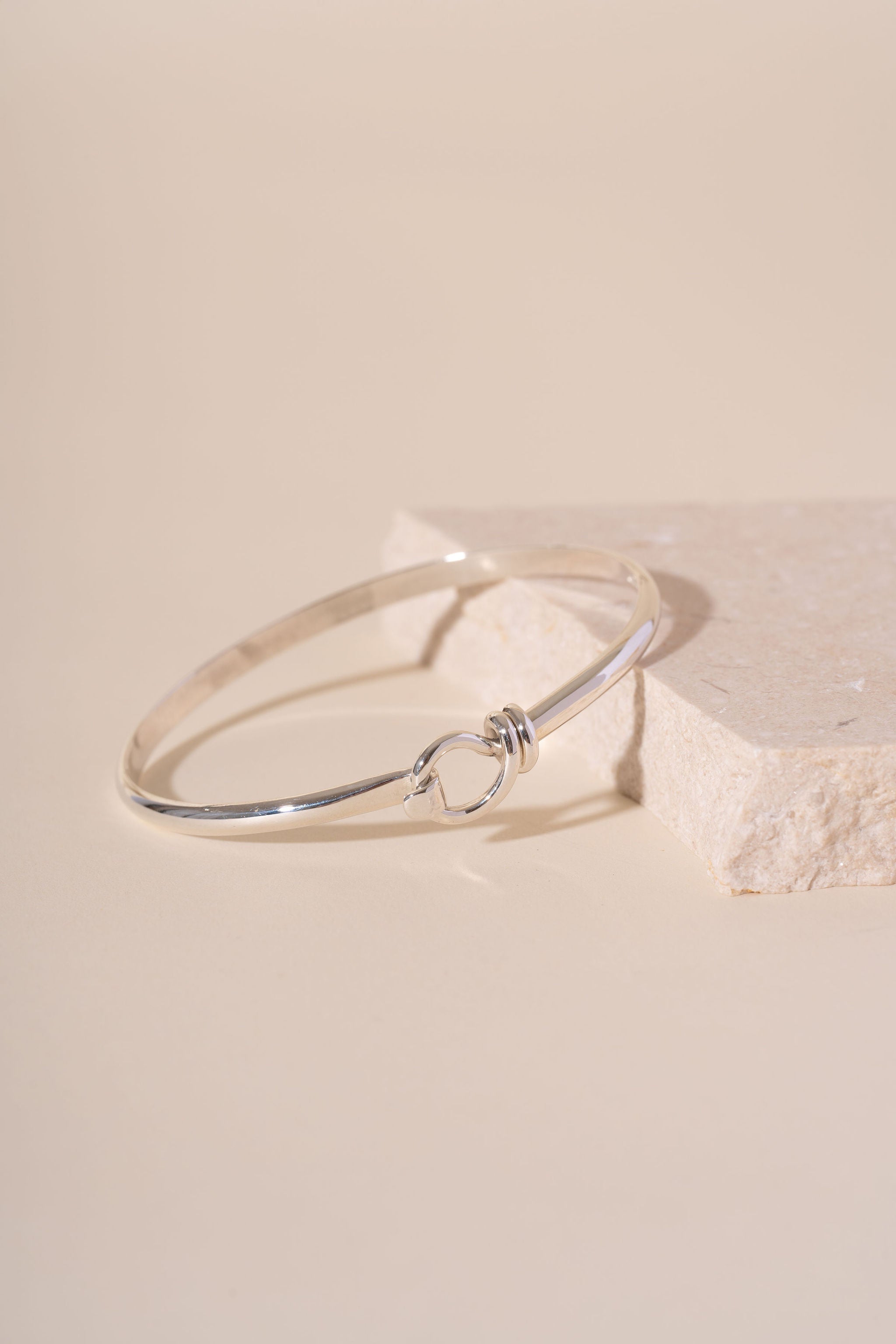 Amy Eira Classic Knot Bangle
