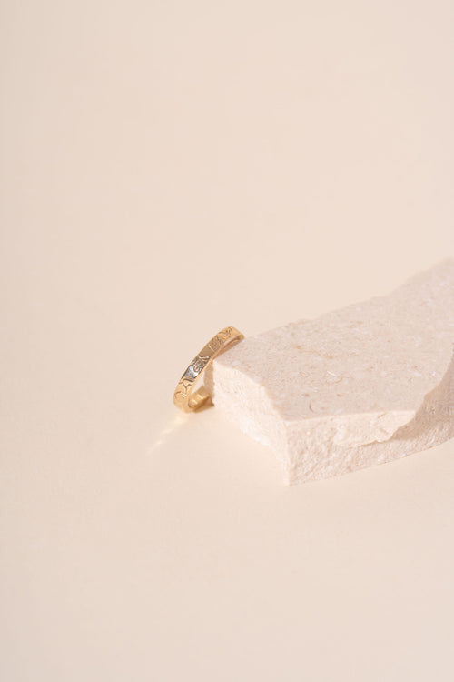 Recycled 9ct Yellow Gold Flower Meadow Ring