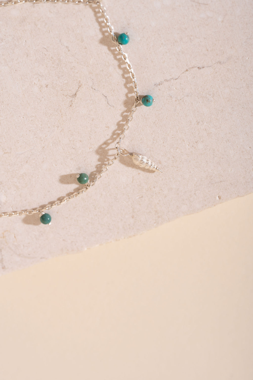 Silver Shells and Natural Turquoise Beaded Bracelet
